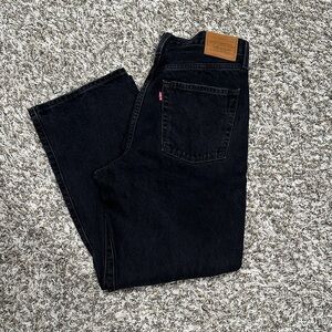Levi's Black Women's Ankle Jeans